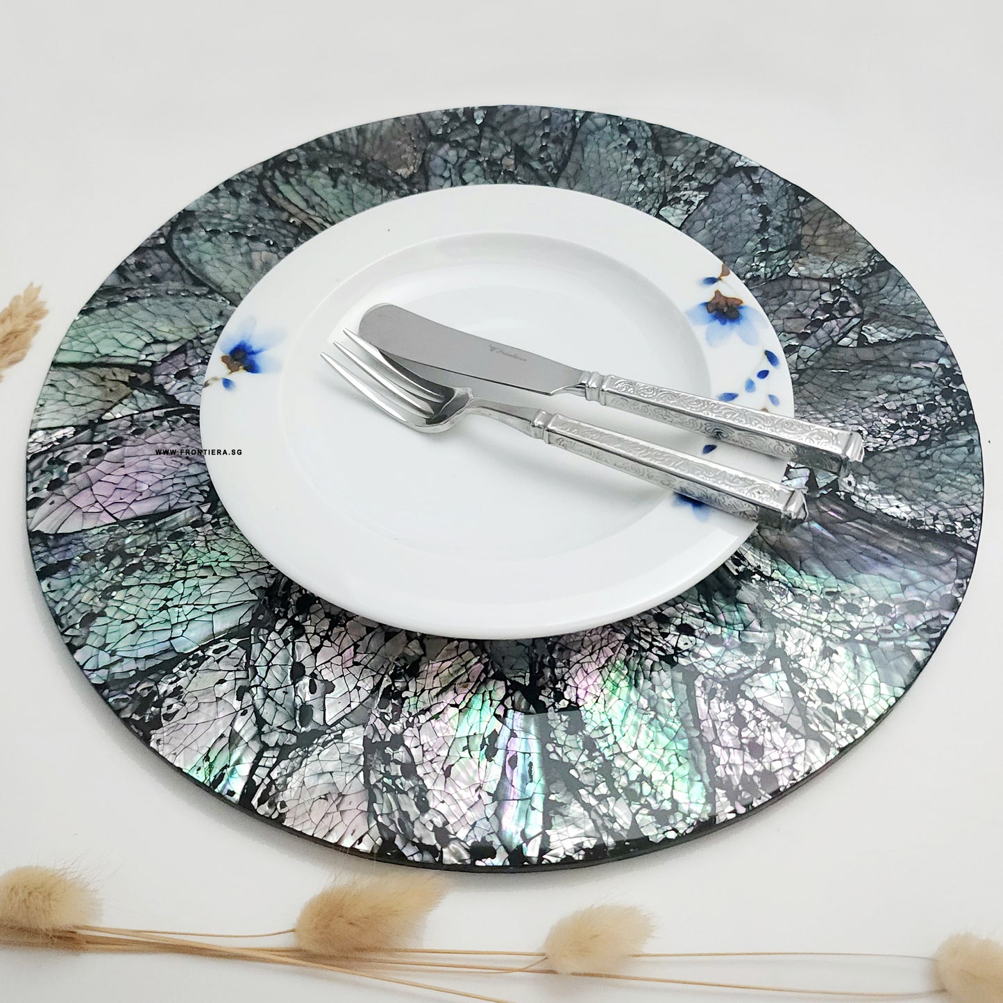 Black Abalone Shell Inlayed 30cm Round Placemats / Tablemats