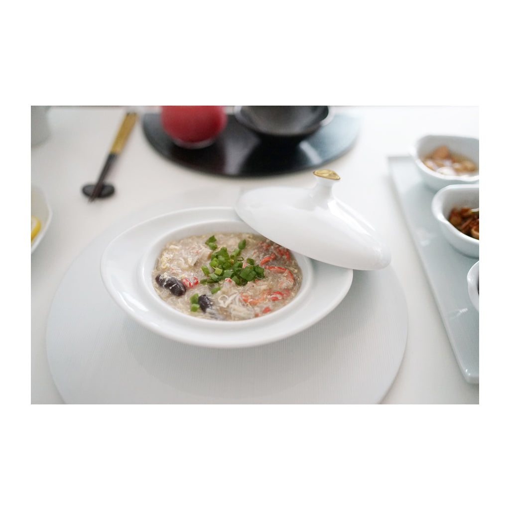 22.5cm Gratin Dish Plate with Gold handle Lid