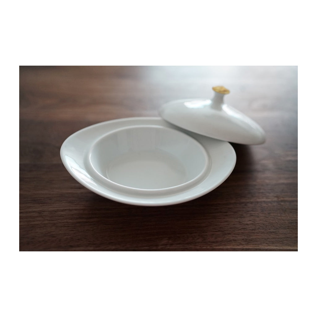 22.5cm Gratin Dish Plate with Gold handle Lid