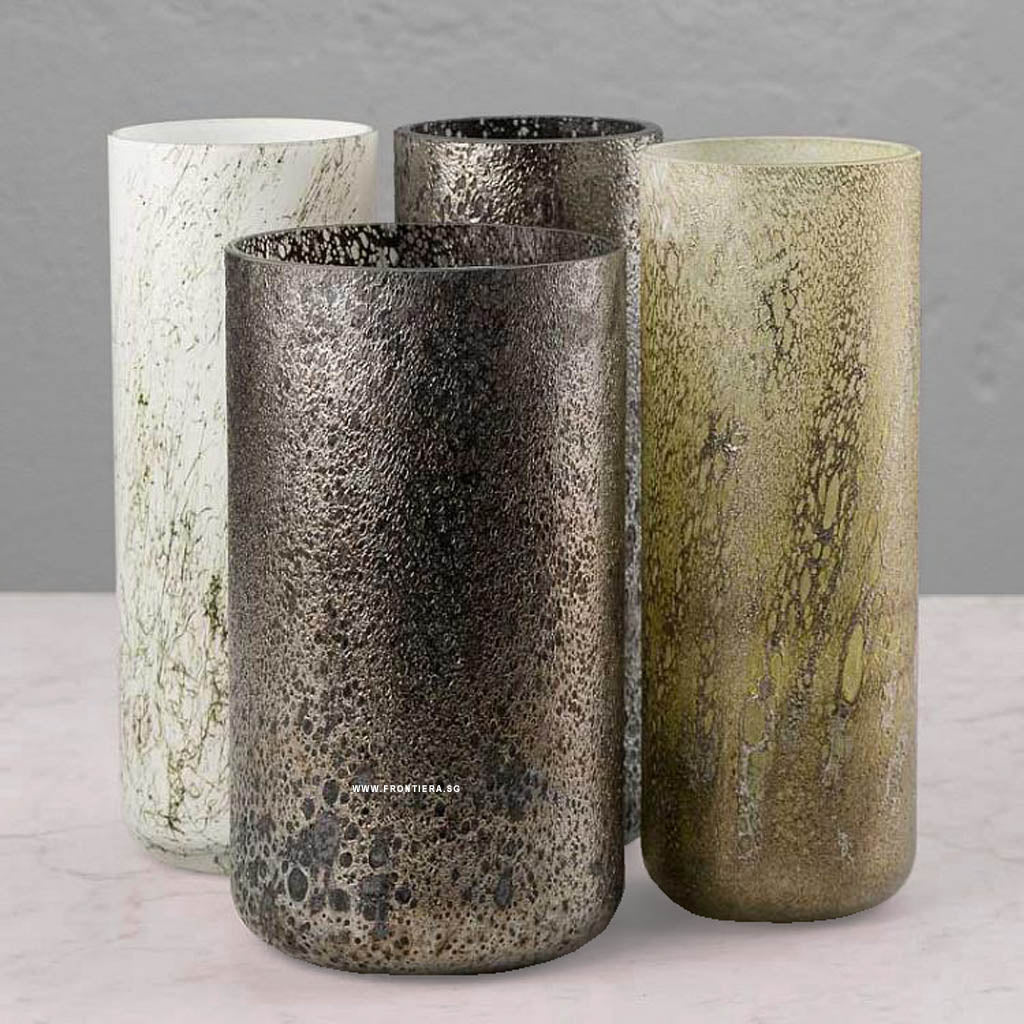 Cratere Space-black Mouth-blown Medium Vase