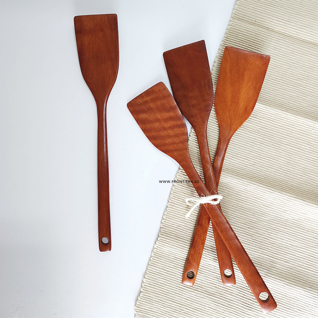 Ottchil Lacquer Wooden Spatula M 250mm