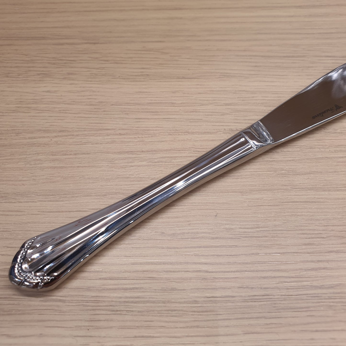 Classic Gothic Butter Knife 176mm