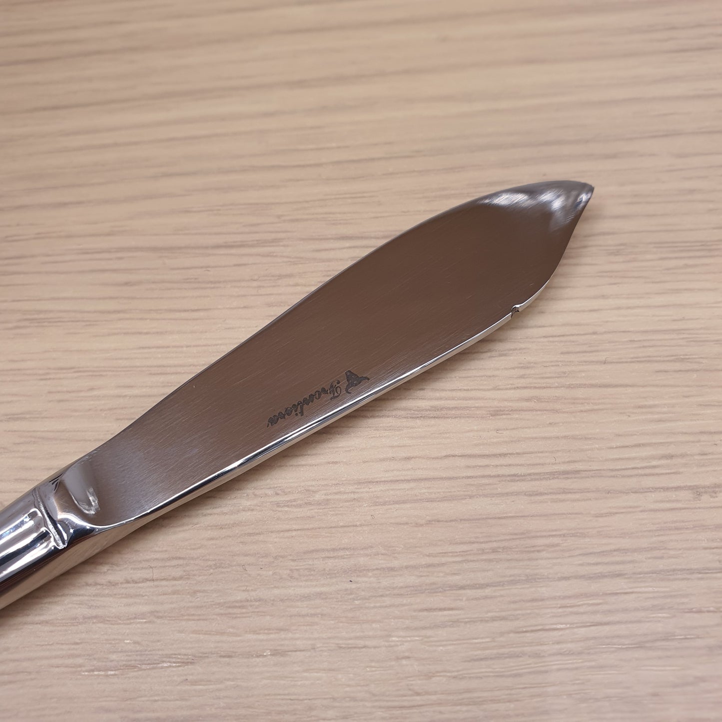 Classic Gothic Butter Knife 176mm
