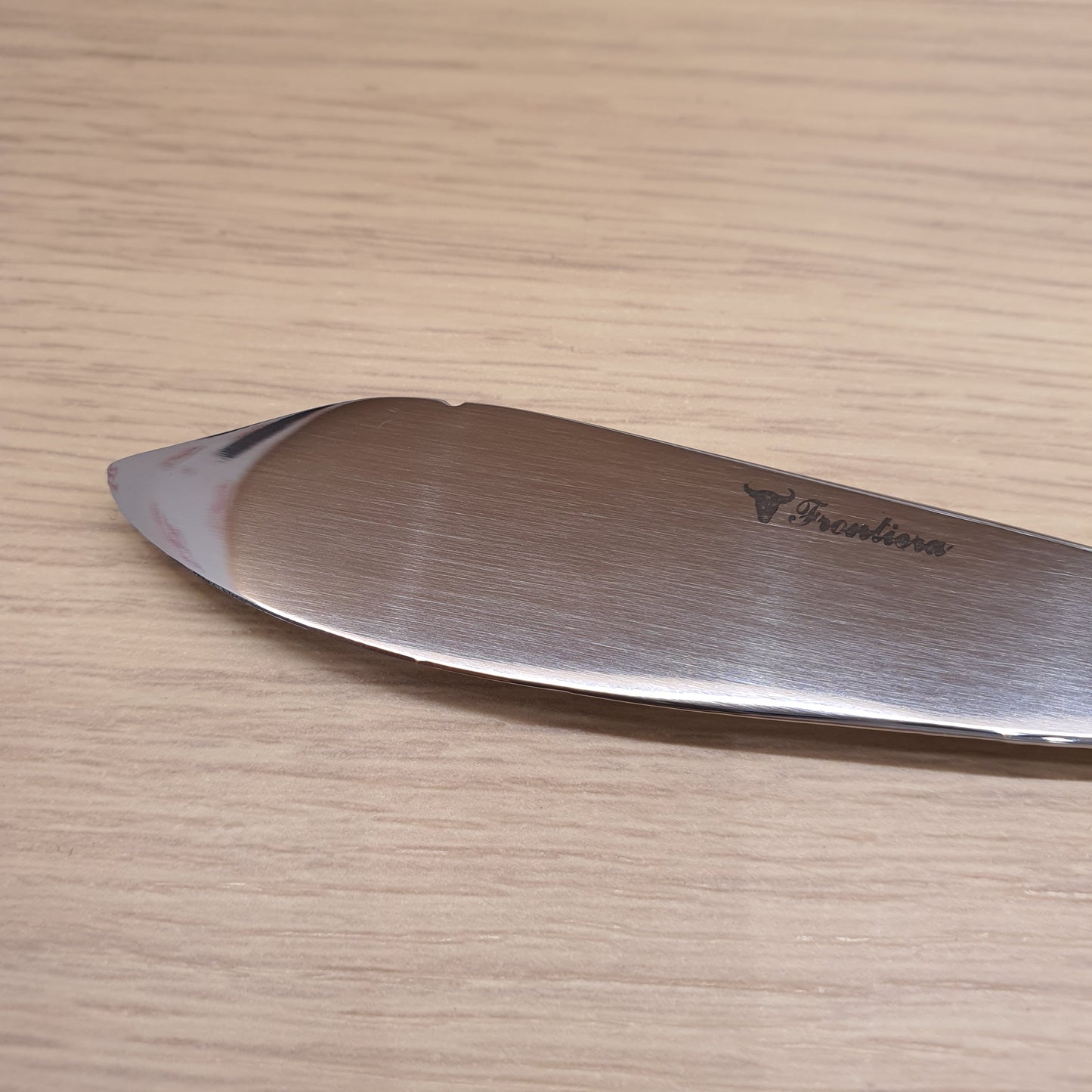 Classic Gothic Butter Knife 176mm