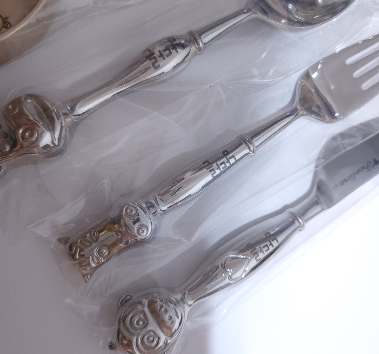 Frontiera Madagascar Children Cutlery 3P / 4P Set + Custome Engraving (Optional)