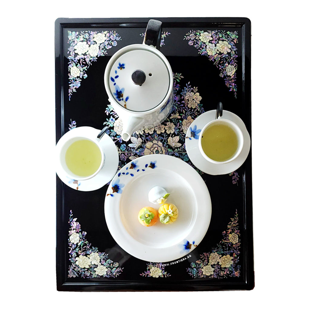 Mother-of-Pearl Inlaid Korean Lacquer Wooden Coffee Table with Foldable feet [Black] 𝟭𝟱% 𝗢𝗙𝗙