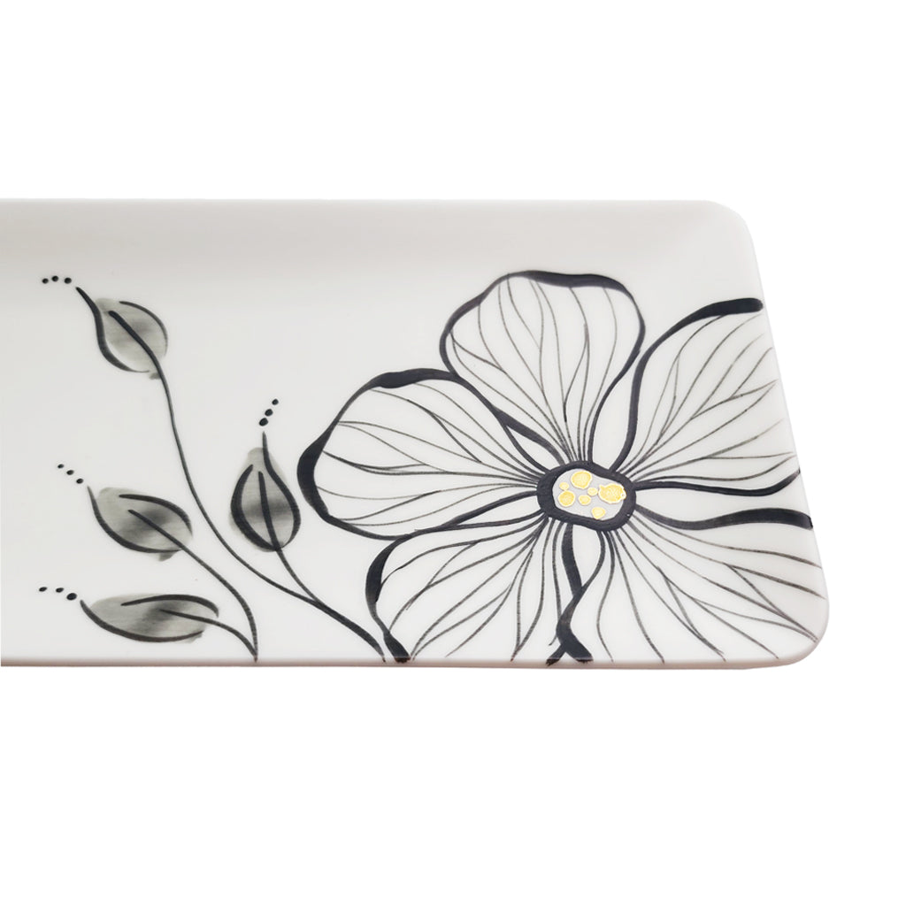 Golden Elegance Rectangular Plate 280mm