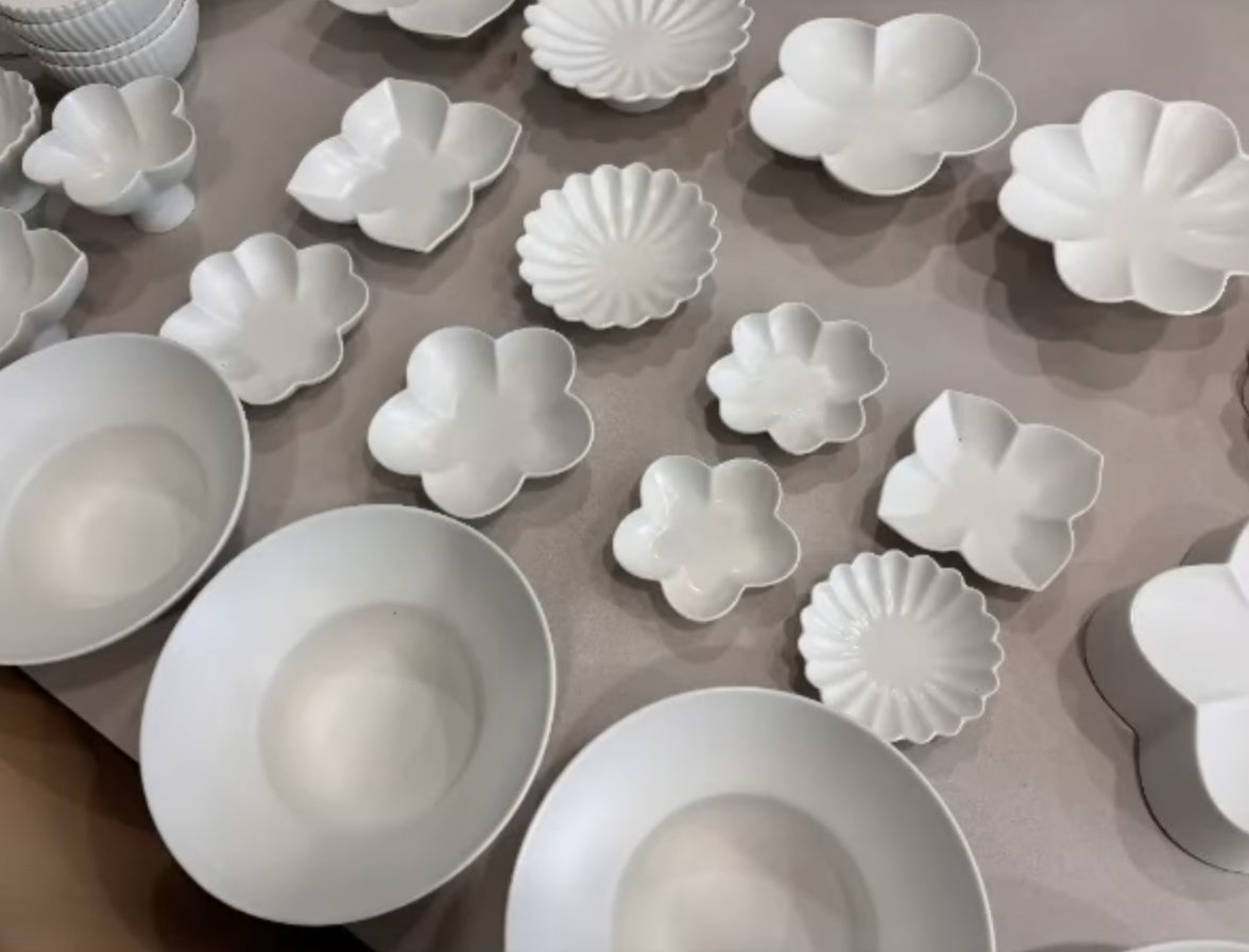 32P Casamutti Bouquet 4-Person Dinnerware Set