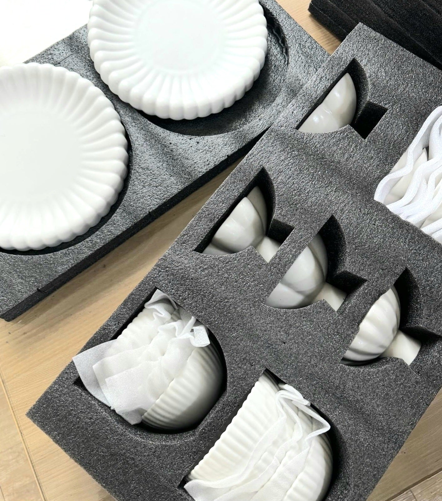 32P Casamutti Bouquet 4-Person Dinnerware Set
