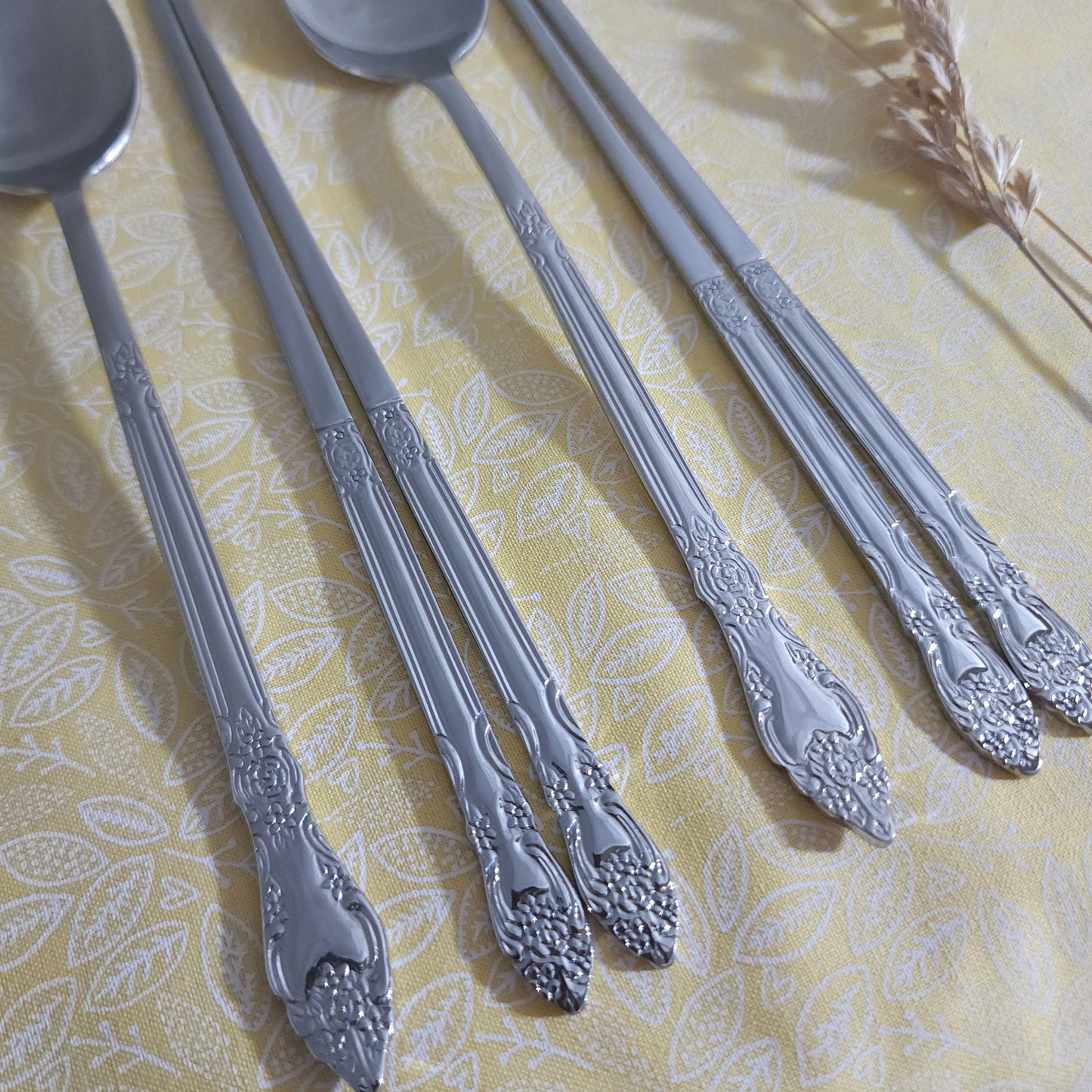 Rose Oriental Spoon 210mm / Chopsticks 220mm