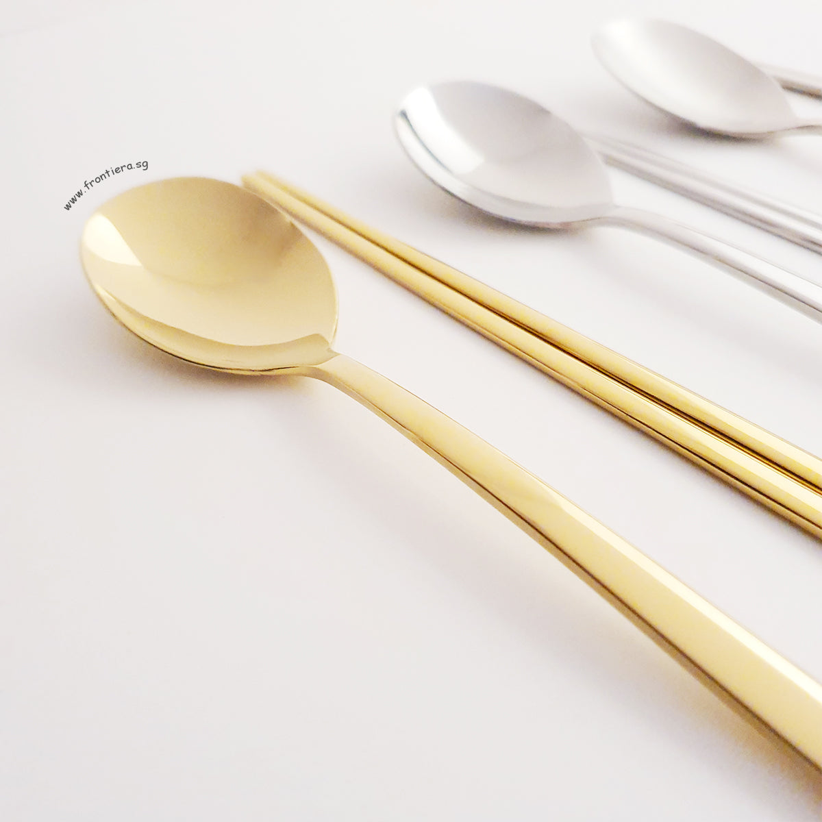 FR4 Classic Gold Spoon & Chopstick Set of 4 + Custome Engraving (Optional)