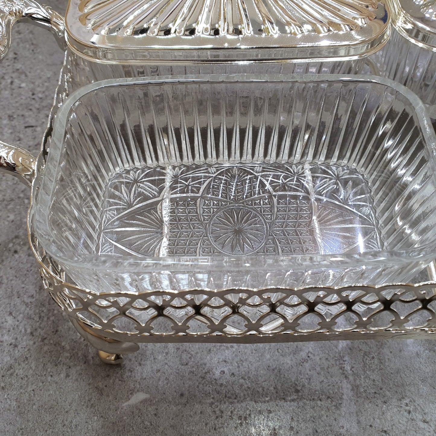 [England Silverware] 4-Piece Party Set [𝗦𝗢𝗟𝗗 𝗢𝗨𝗧]